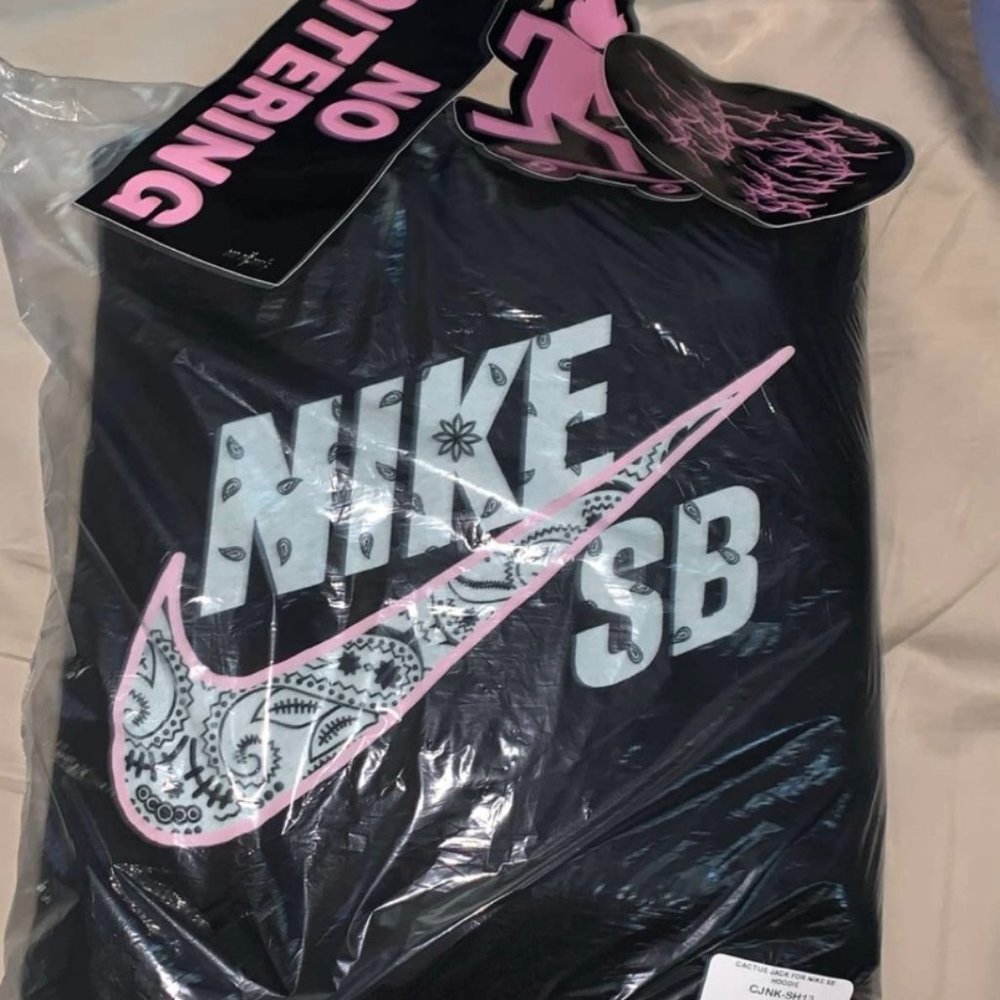 Travs Scott Nike SB Hoodie